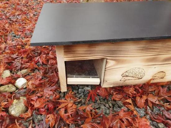Preview: Woid Herz Hedgehog House Hedgehog Hotel (IG11) – burned pine