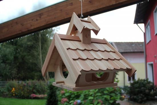 Preview: Vogelhäuschen (Lärchenholzschindeln) - natur -