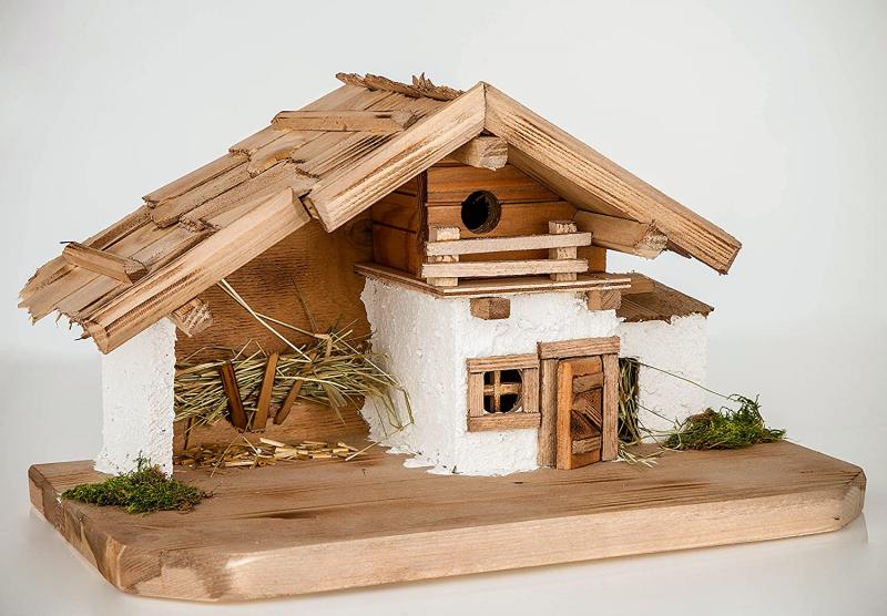 Weihnachtskrippe (W17) Krippenstall + Figuren